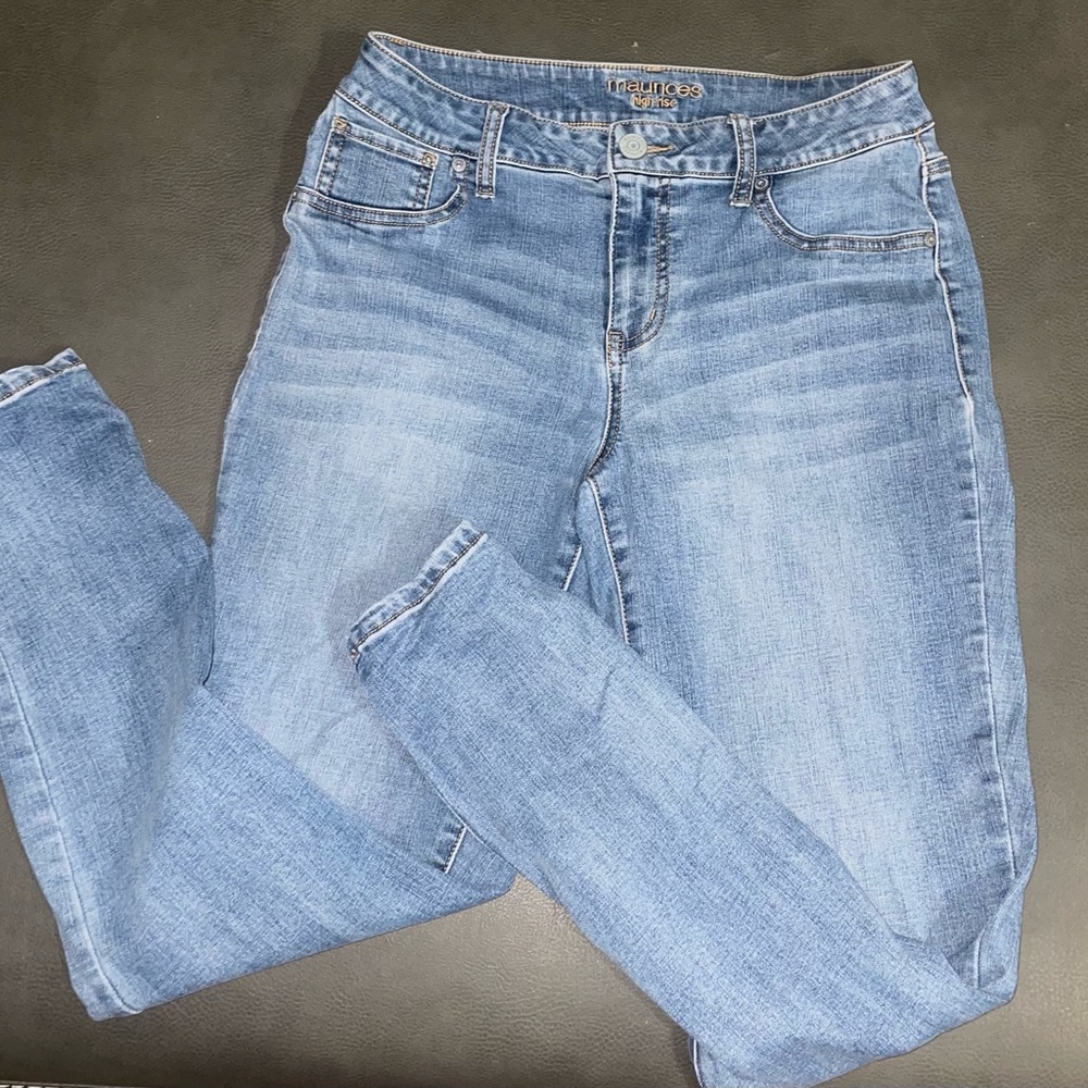 Maurices – High Rise Skinny Jeans: Medium Regular | Color/Wash: Classic Blue